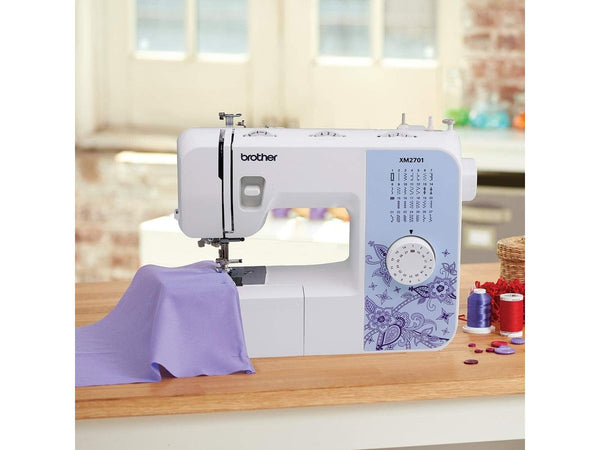 Máquina de Coser - BROTHER XM2701