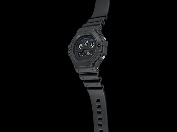 Reloj - G-SHOCK DW-5900BB-1