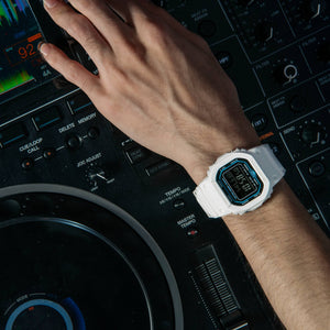 Reloj - G-SHOCK DW-B5600SF-7