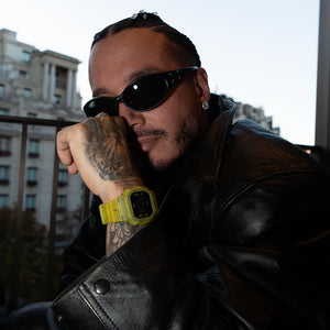 Reloj colaboracion JBalvin - G-SHOCK DWE-5600JB-1A9