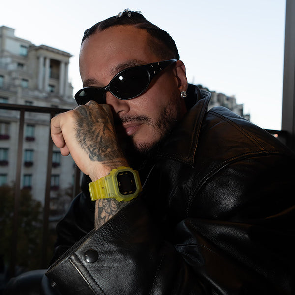 Reloj colaboracion JBalvin - G-SHOCK DWE-5600JB-1A9