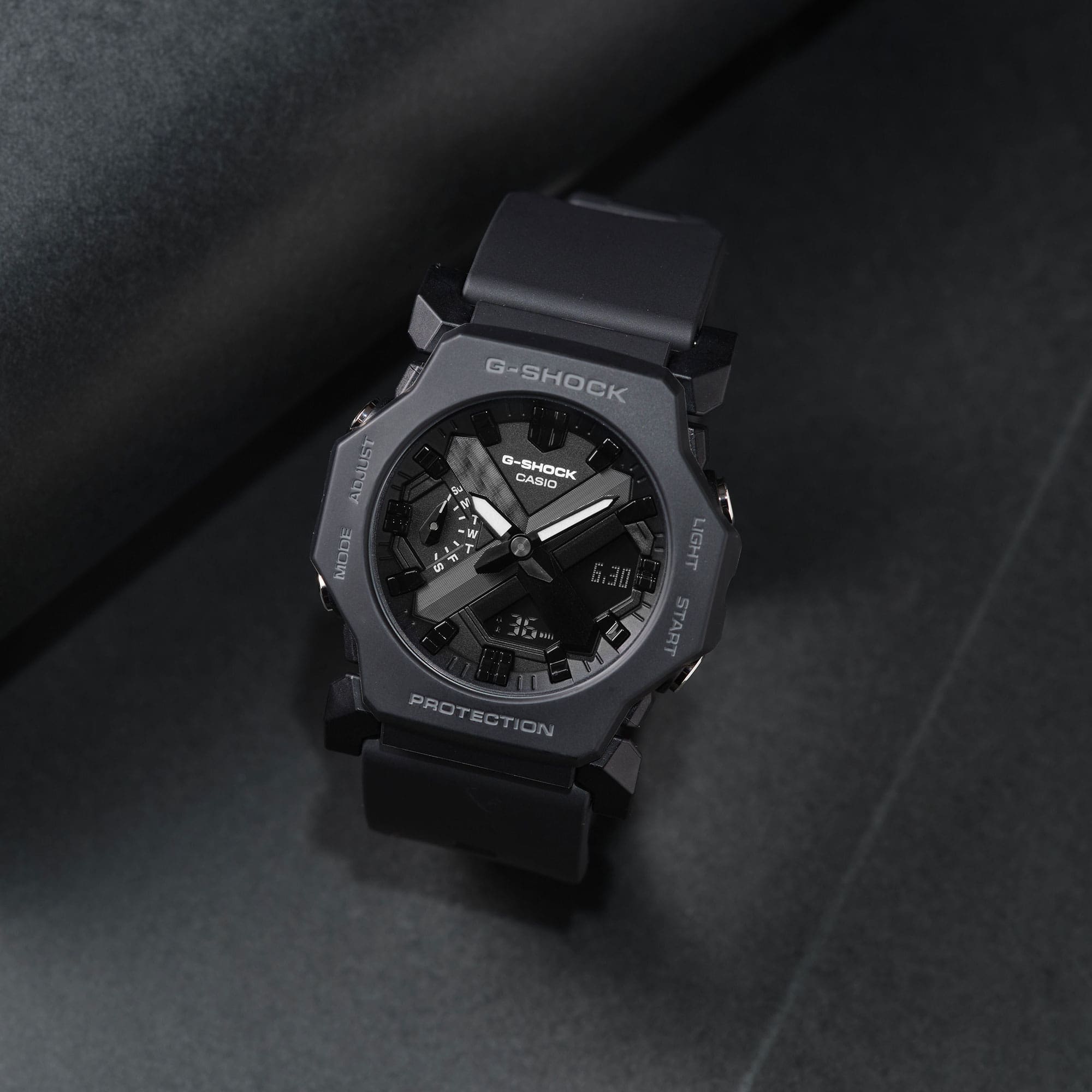 Reloj - G-SHOCK GA-2300-1A