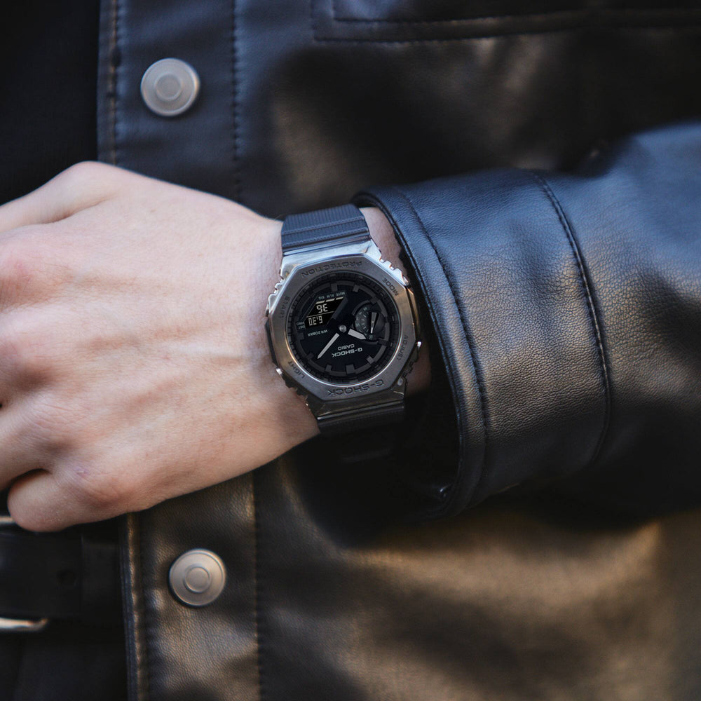 Reloj - G-SHOCK GM-2100BB-1A