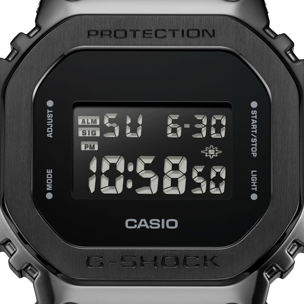 Reloj - G-SHOCK GM-5600UB-1