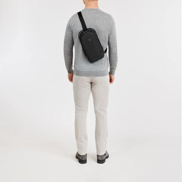 ALTMONT MODERN SLING BAG - VICTORINOX