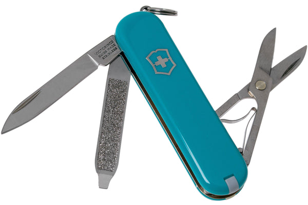 Victorinox Classic SD - Navaja Suiza Mountain Lake
