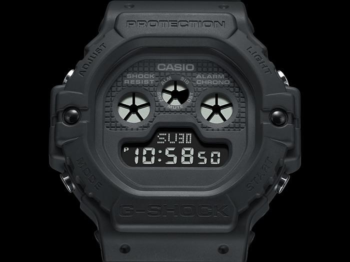 Reloj - G-SHOCK DW-5900BB-1